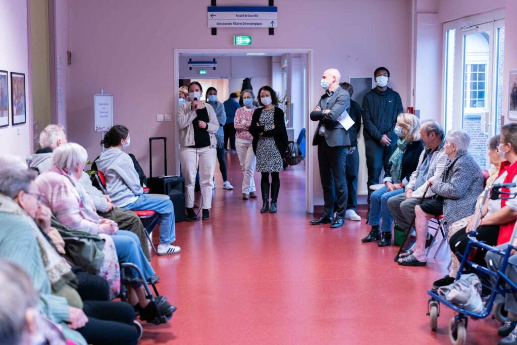 Vernissage de l'exposition « Regards sur le quotidien » au pavillon Beaupré de l'hôpital de Beauvais