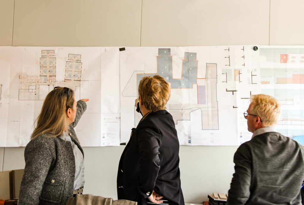 Visite du chantier de reconstruction de la MAS La Clarée à Beauvais